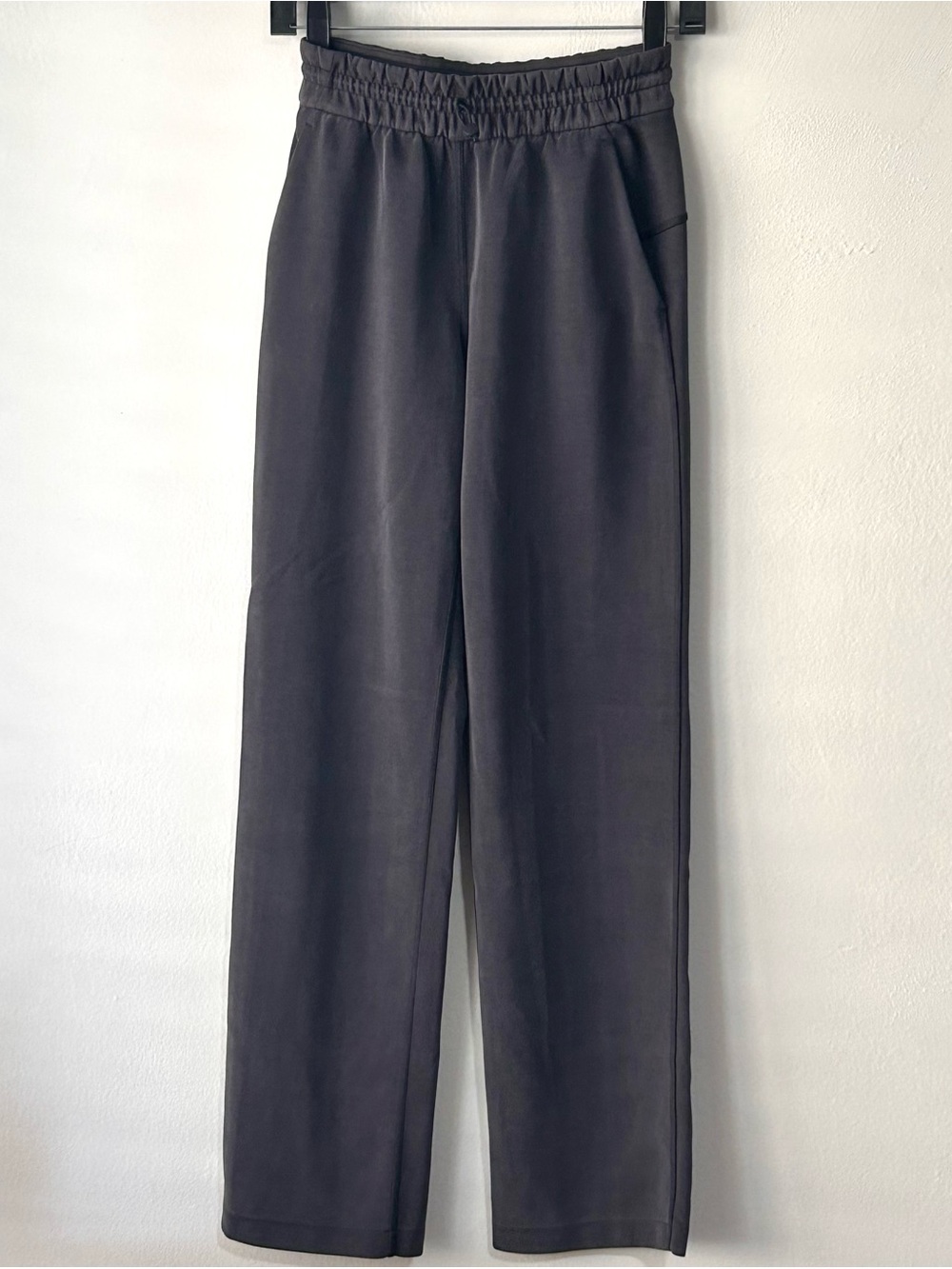Lululemon Softstreme High-Rise Straight Leg Pant Dark Charcoal Gray Size 2